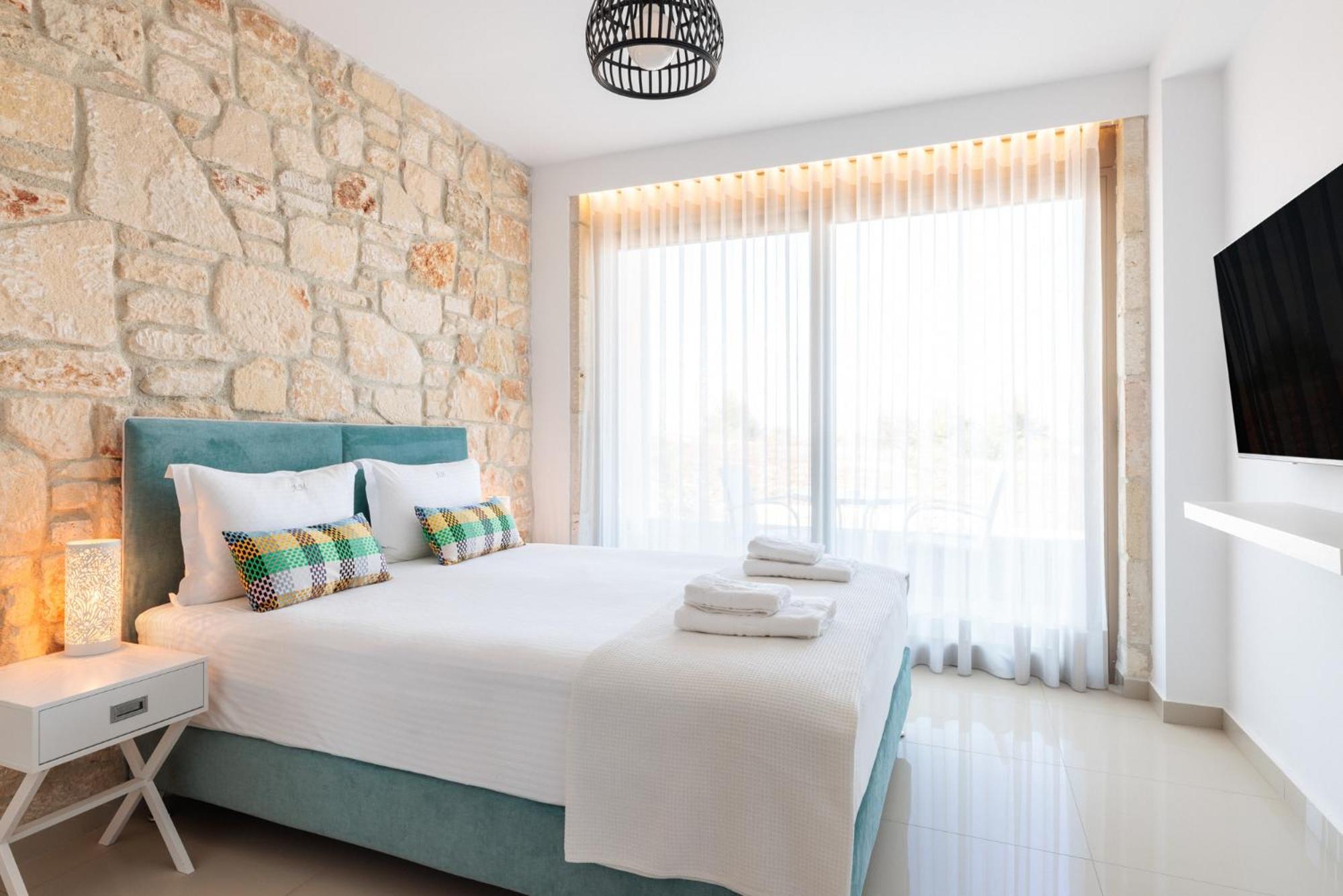 Anna Mare Luxury Apartments Áfitos Chambre photo