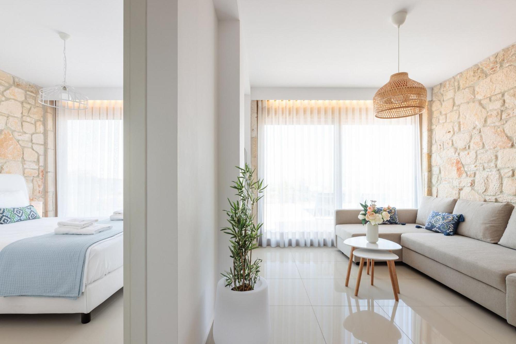 Anna Mare Luxury Apartments Áfitos Extérieur photo