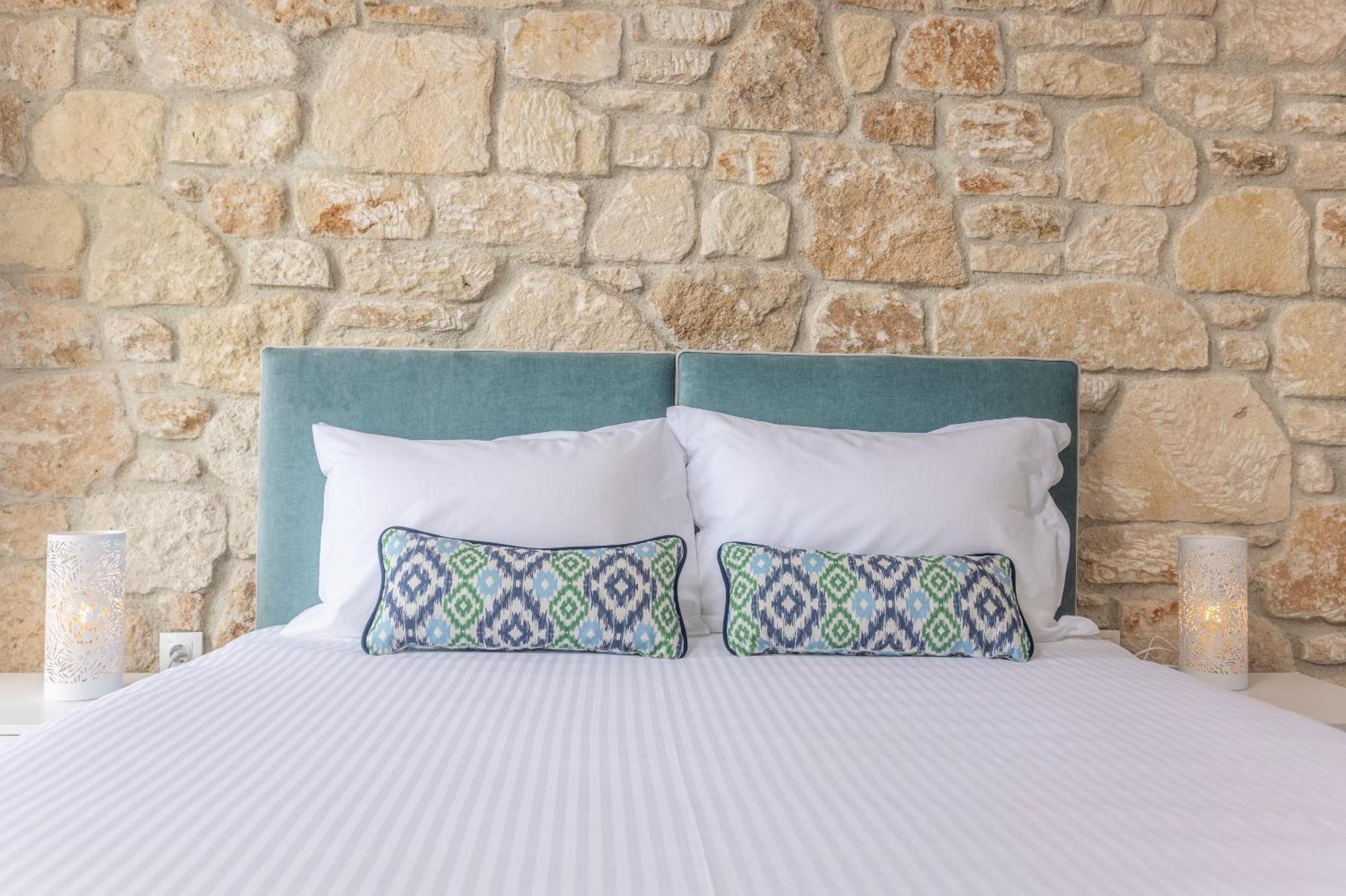 Anna Mare Luxury Apartments Áfitos Chambre photo